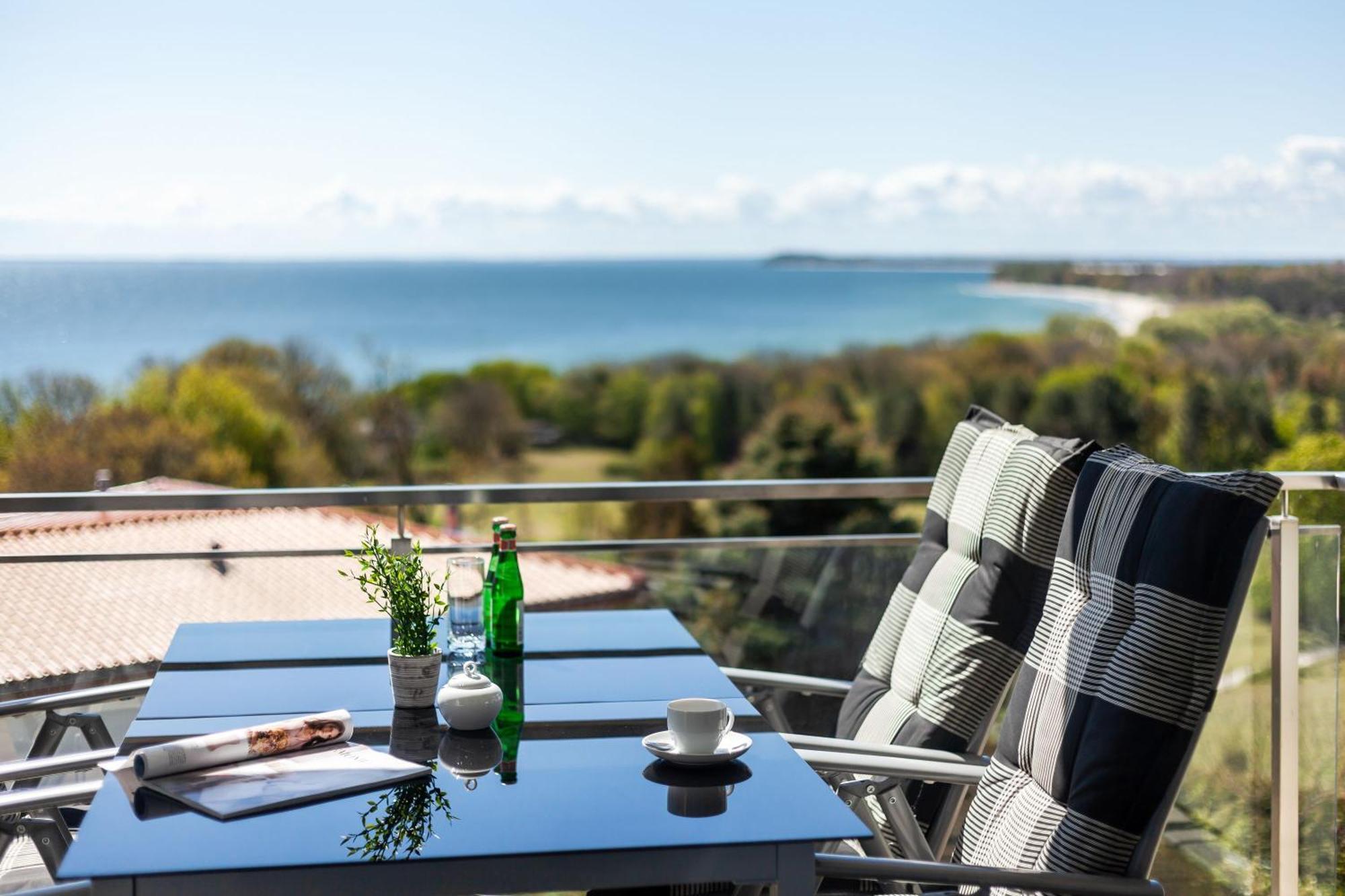 Mit Meerblick Und Balkon, Gratis Nutzung Vom Ahoi Erlebnisbad Und Sauna In Sellin - Meeresblick Fewo 70 Daire Goehren  Dış mekan fotoğraf